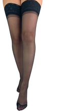 20 Denier Pansy Floral Lace Hold-Ups